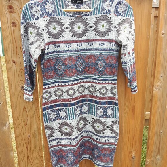 ATTRACTIVE ECLIPSE Sweater Dress Women's Size Small Mini Dress AZTEC Print IKAT - Picture 2 of 6